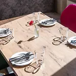 Hotel Liho - Einfach 4*