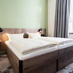 Otel Liho - Einfach 4*