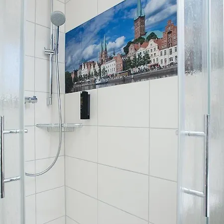 Liho - Einfach Hotel 4*
