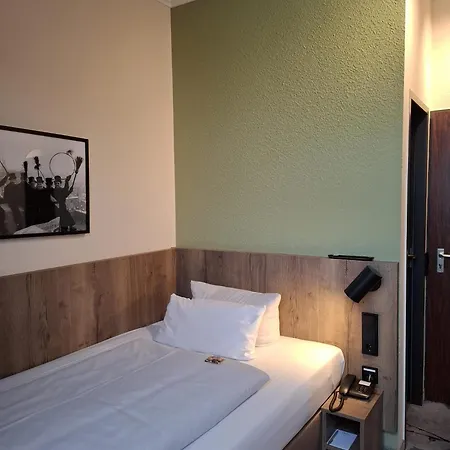 Liho - Einfach 4* リューベック