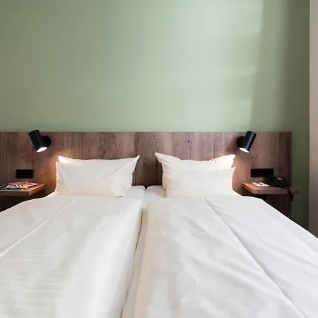 Liho - Einfach Hotel 4*
