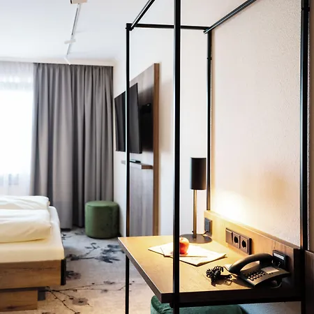 Liho - Einfach ホテル リューベック