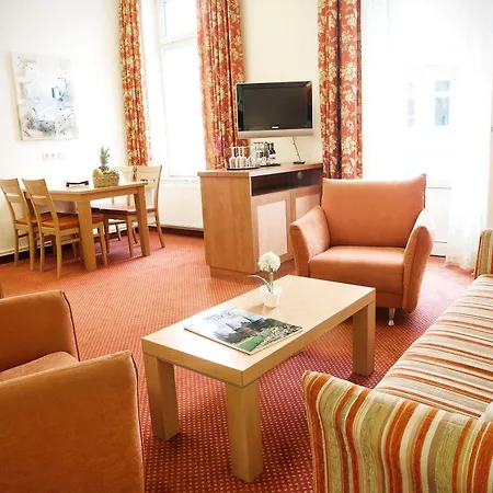 Liho - Einfach Hotel Lübeck
